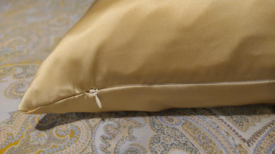 pagalvės užvalkalas iš šilko