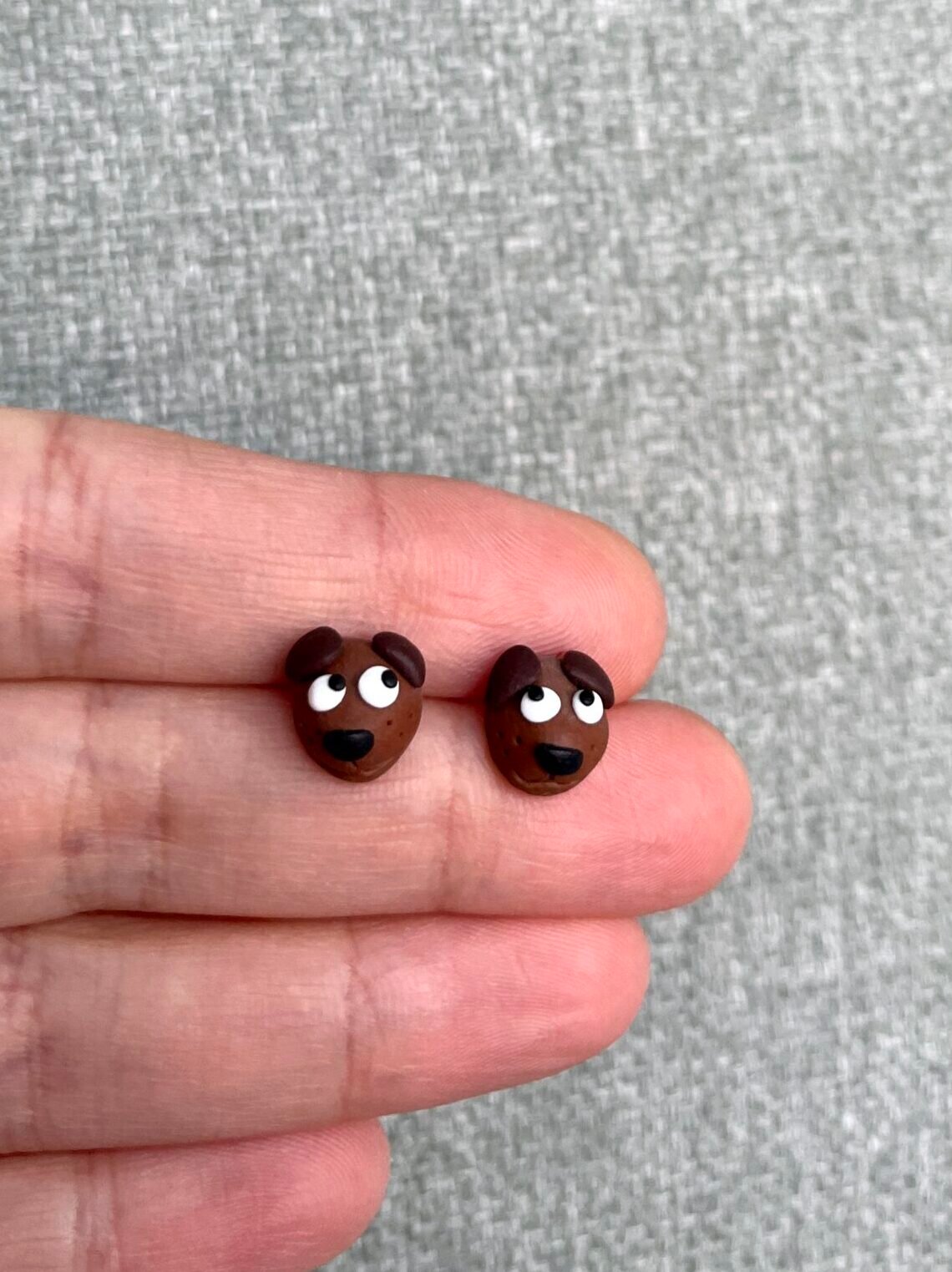 Maži rankų darbo auskarai „Šuniukai“ - Image 4