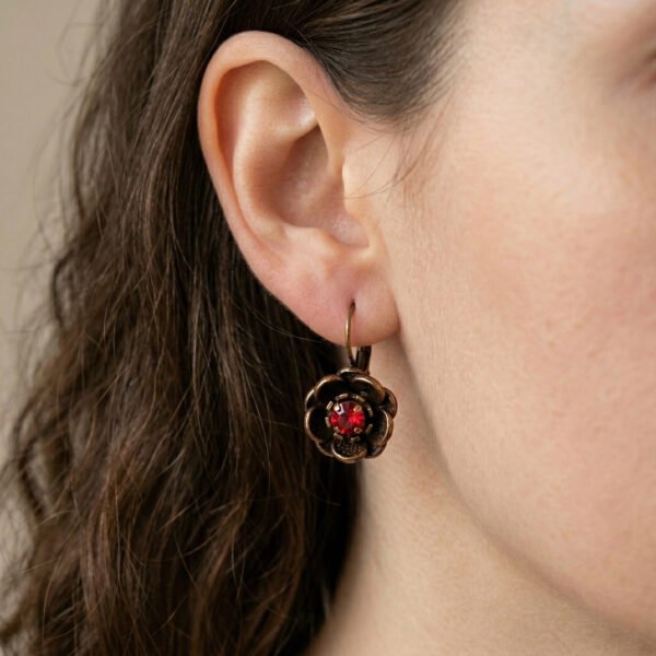 elegantiski auskarai