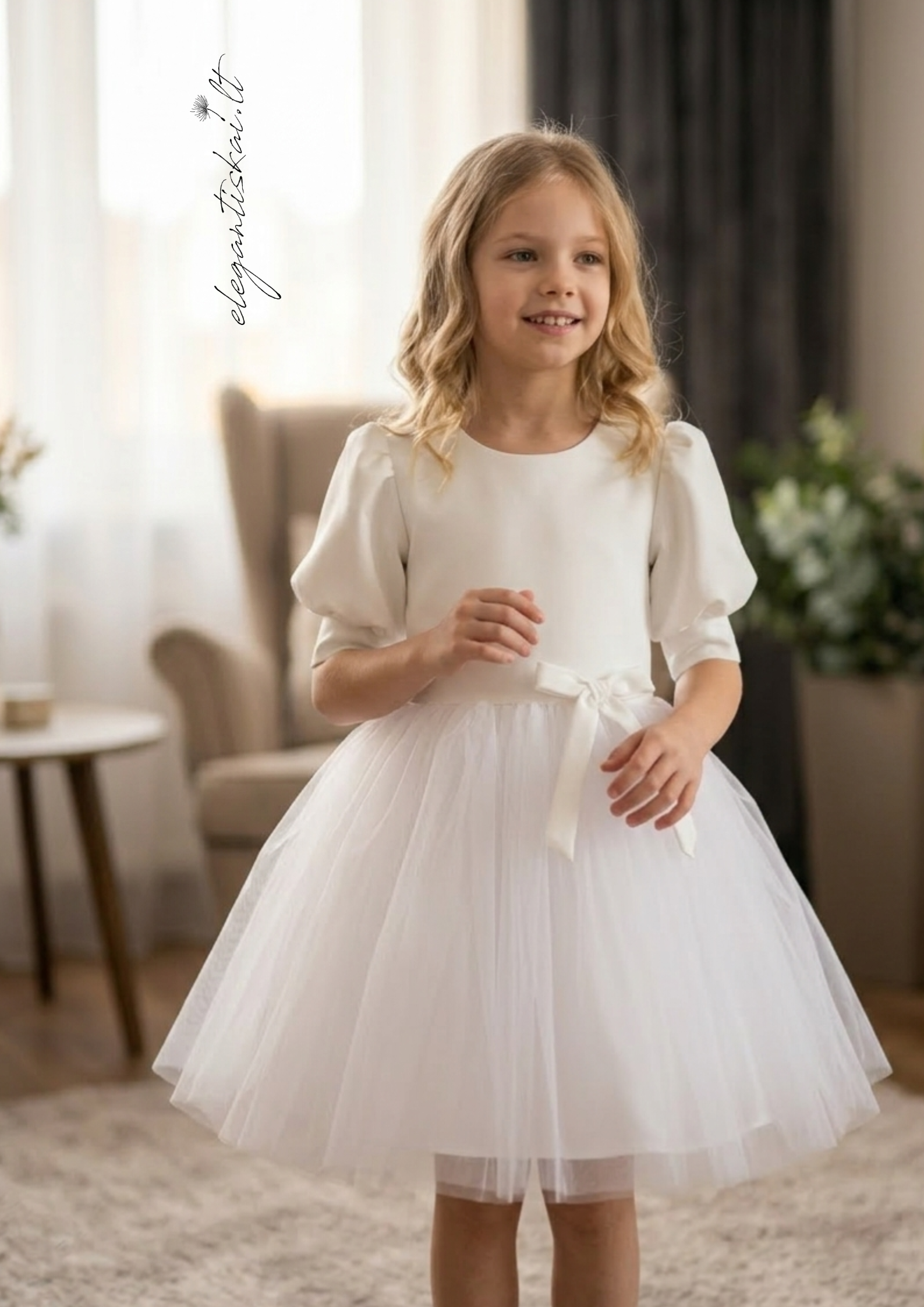 baltos sukneles mergaitems