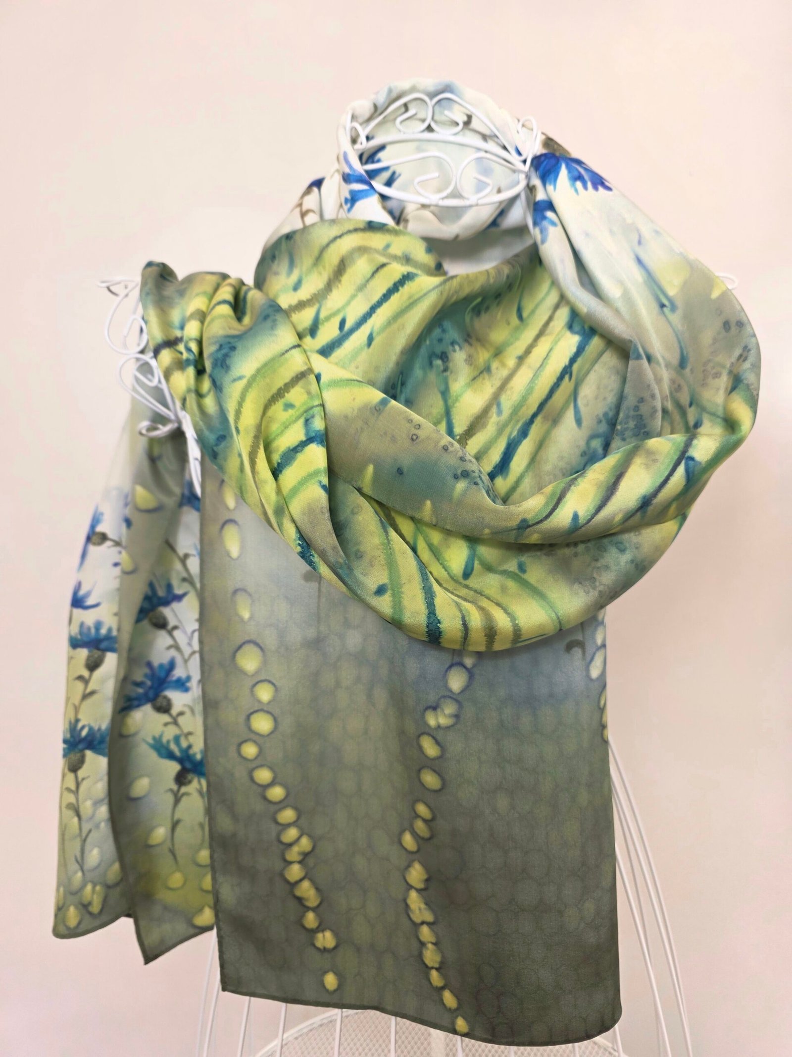 Didelis tapytas šilko šalis „Rugiagėlių pieva“ - Image 2