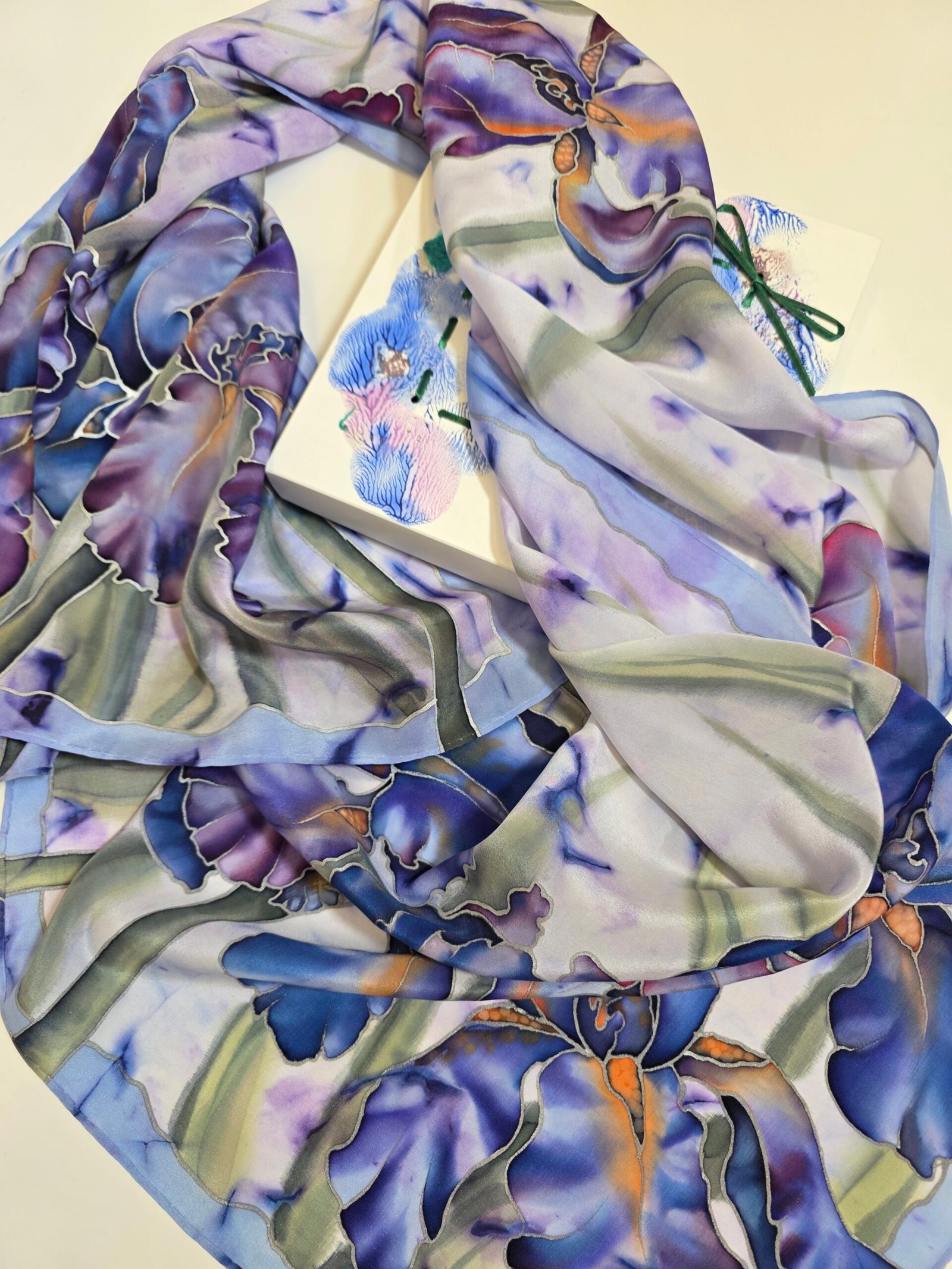 Tapytas natūralaus šilko šalis su vilkdalgiais - Image 4