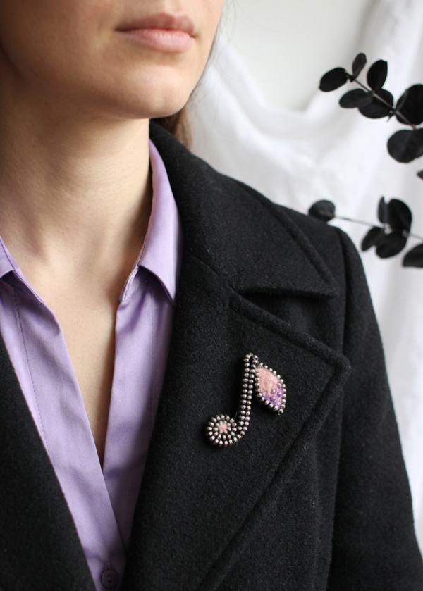 dovanos muzikos tema