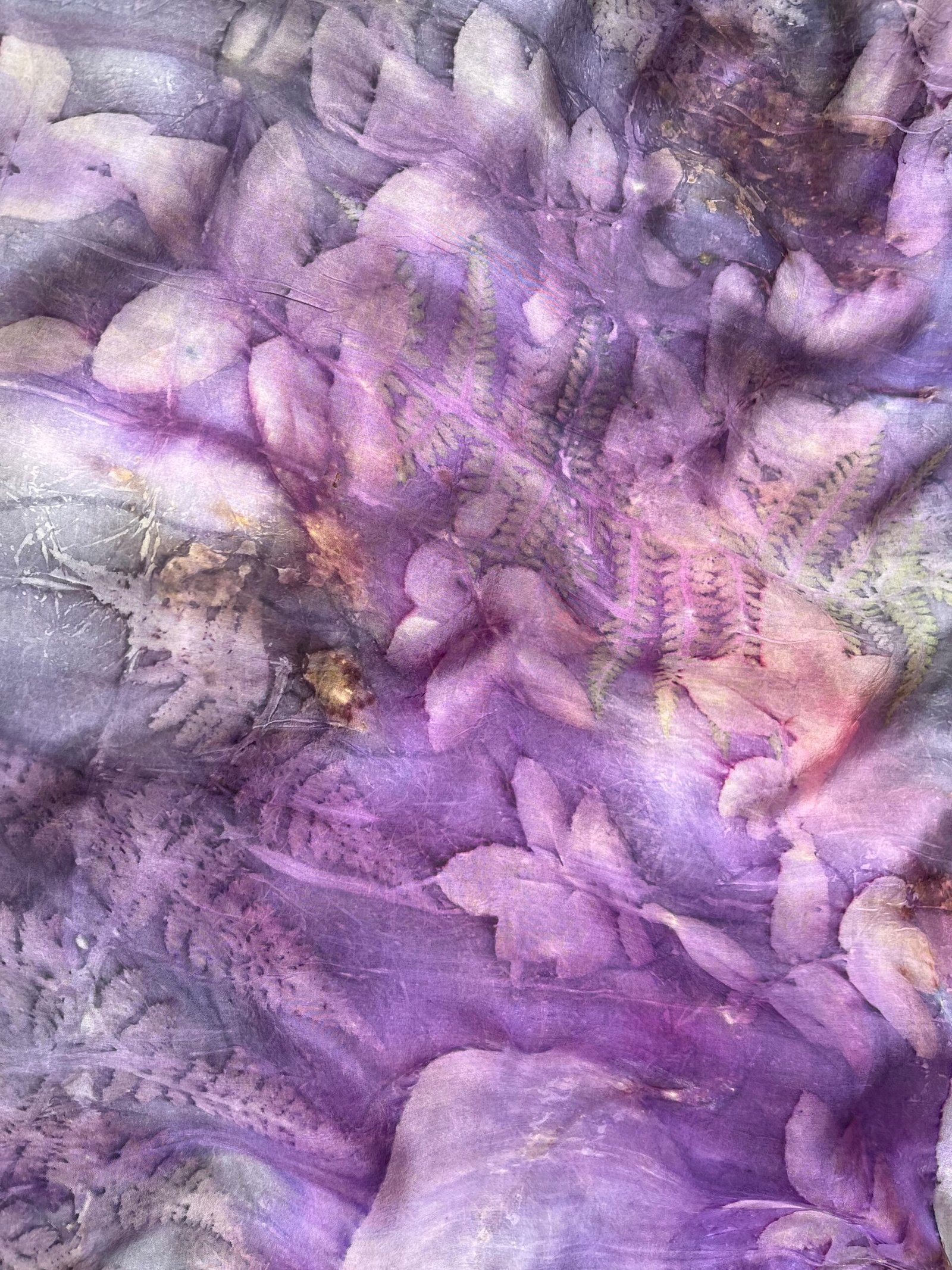 Šilko skara su augalų atspaudais „Žibuoklių pieva“ - Image 2